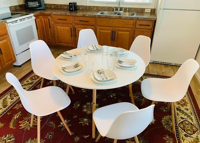 Apartment Blue Diamond 26th St Unit 5 *